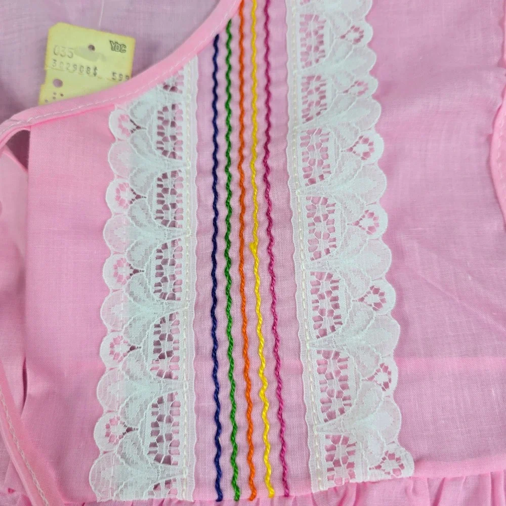 Vintage Nightgown‎ Women Small Pink Rainbow Embroidery Lace Trim Sleeveless USA